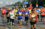 宁夏银川国际马拉松鸣枪开跑 - 省体育局